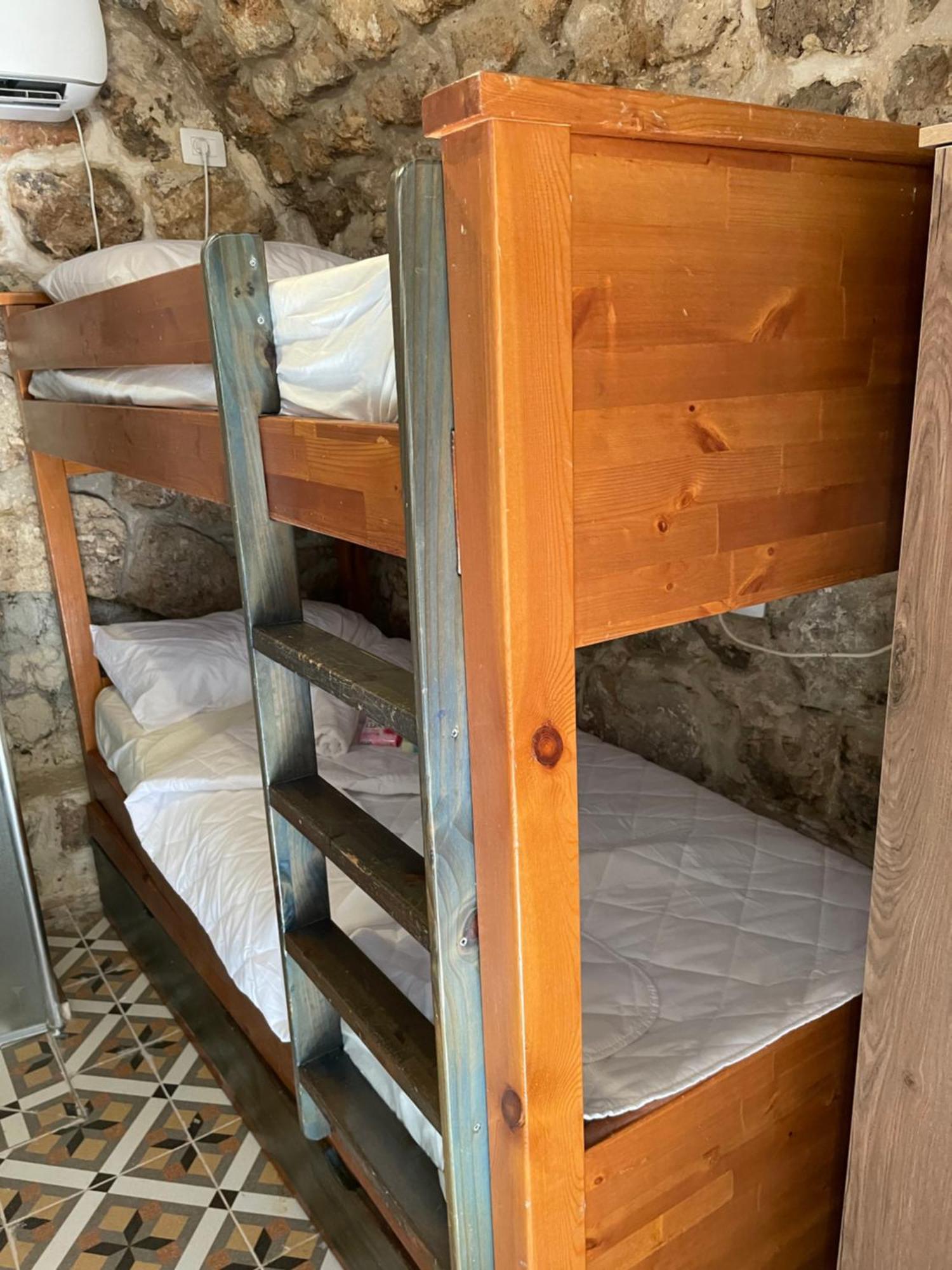 Hebi House Aparthotel Acre Luaran gambar